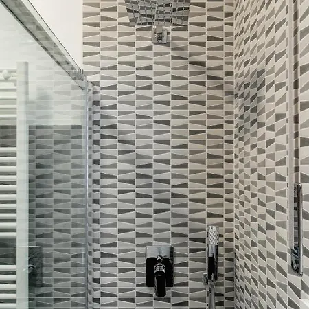 Caliph House 128 * 바리