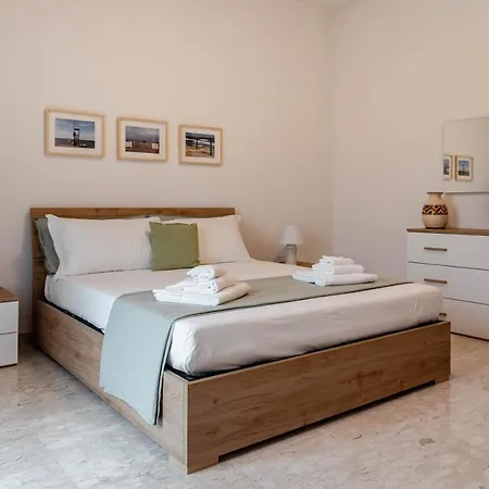 Caliph House 128 아파트 바리